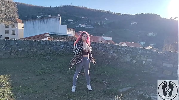 Outdoor public bj cum in mouth boobs bouncing in a castle