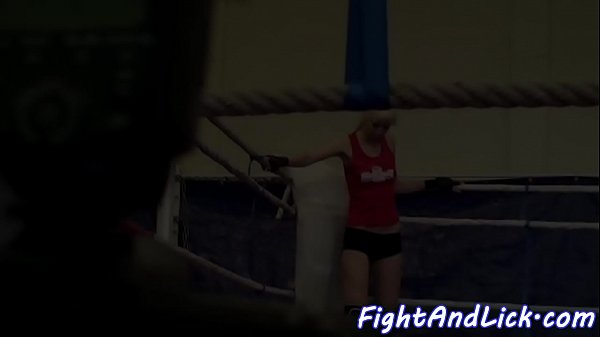 Nonton Lesbian Eurodyke Fingered By Her Opponent thumbnail