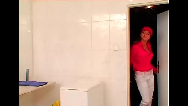 Nonton Resigned Dude Gets Humilated thumbnail