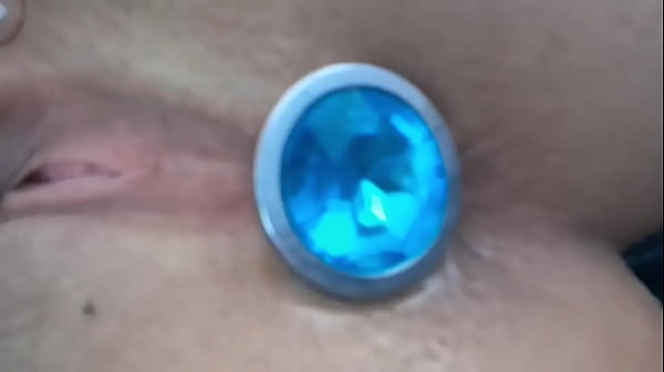 Play MP4 - Daddy's been forcing me to put a butt plug in my ass so he can take my anal virginity
