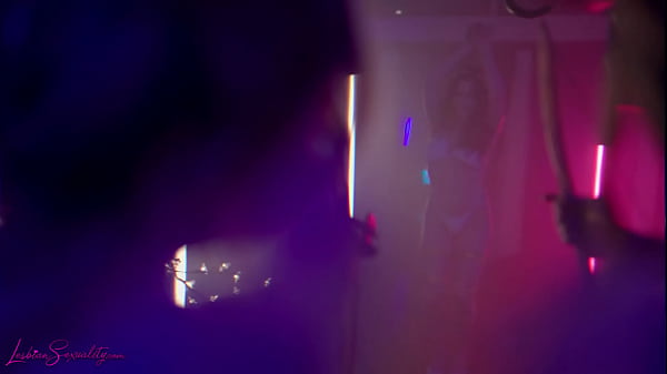 Play MP4 - Teen Coco Lovelock And Haley Spades Seduce Hot Jessica Ryan