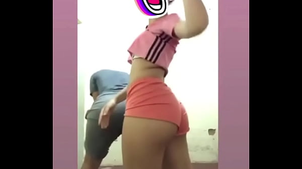 Novinha Dan&ccedil;ando thumbnail
