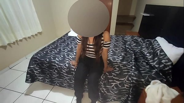 Casting 004 aida termino dentro de su cola mientras ella se corre a chorros