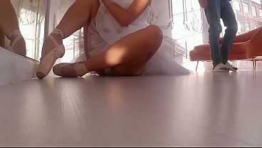 Nude beauty girl