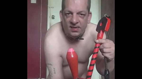 male will take pain to get assfucked 