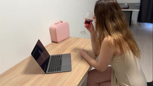 Iphone In Exchange For Sex, Fair? thumbnail