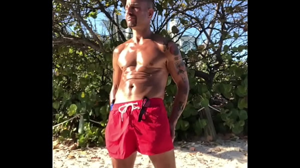 Play MP4 - THE BEACH BODY PORNSTAR MAXXX LOADZ