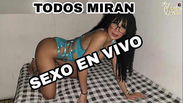 Doy sexo_en vivo_para parejas swinger y me exite_mucho