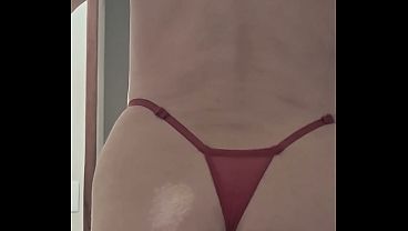 Usando a cal&ccedil;inha que a esposa estava quando saiu com macho. 