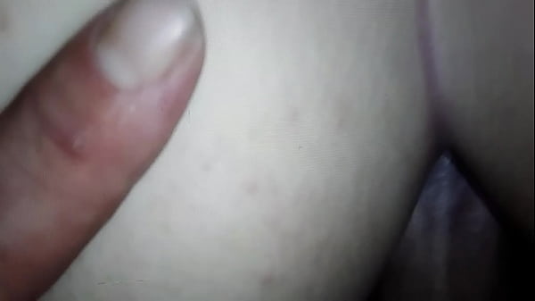 Play MP4 - First time anal&comma; gripping pussy