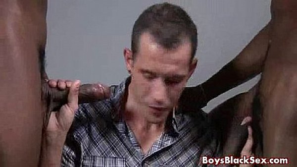 Sexy White Gay Dude Fucked By Black Muscular Guy 23 thumbnail