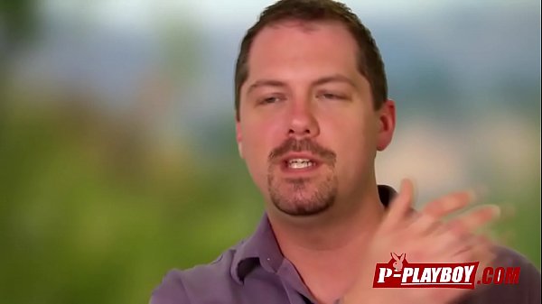 Summer joywith these horny swinger babes_showing_their boobs