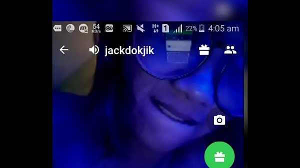 Camfrog11 hotgirl alone in room fullnaked