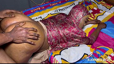 Play MP4 - Cheating Muslim wife