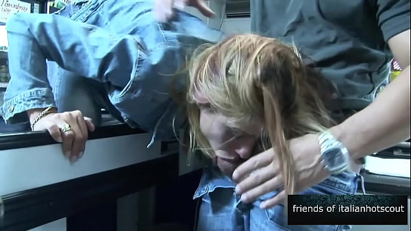 Play MP4 - Slutty Italian blonde milf fucked at the supermarket