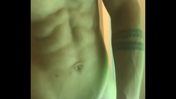 Gostoso sarado rola grossa 