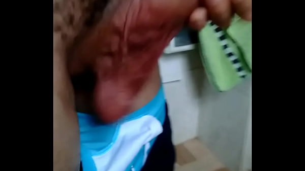 Play MP4 - JACARE E SEUS GRANDES OVOS