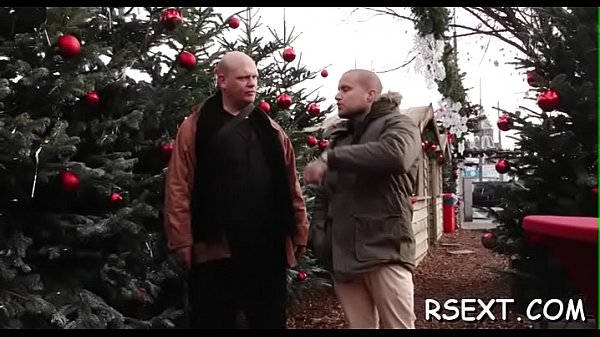 Beautifulhooker_gives hot oral stimulation job and takesit up her ass