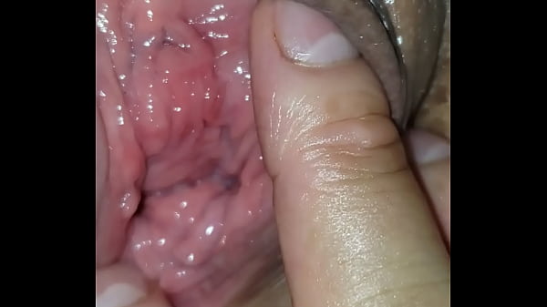 Play MP4 - Que Rica paja con mi juguete hasta sacarme la leche