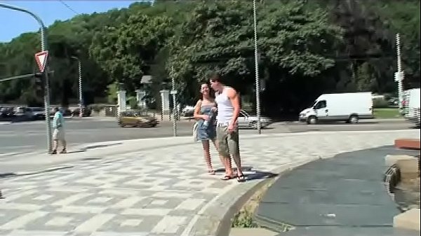 Play MP4 - Watch out for the guards