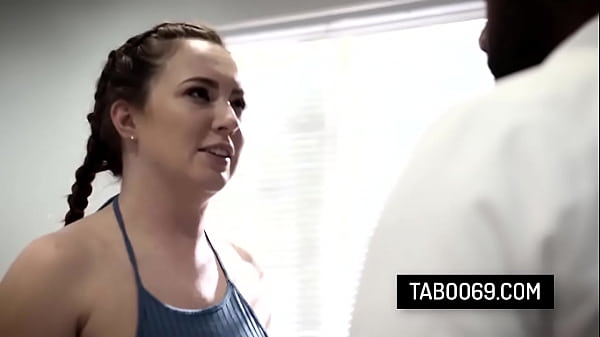 Hot_teen Maddy O Reilly getsinto anal sex exam withher doctor