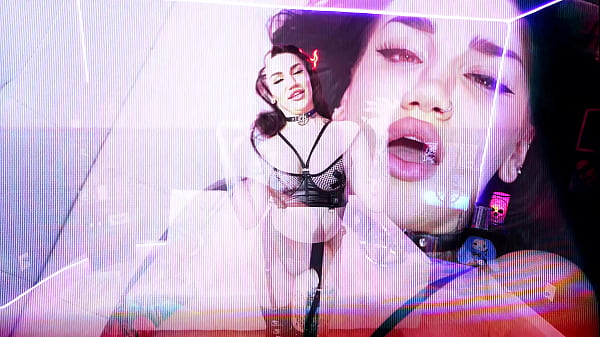 Nova cane is a sweet naughty gothic girlfriend 