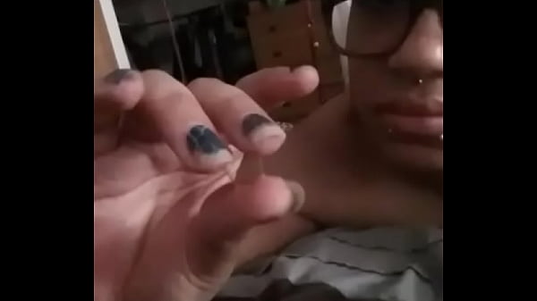 Nonton Does This Make Me A Bed-wetter? thumbnail