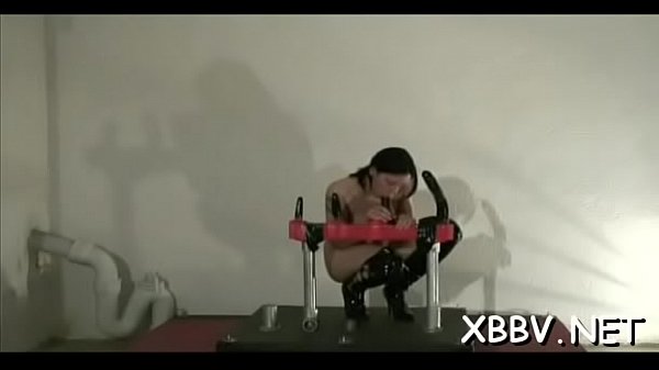 Sensational_beauty is showing her pie and ass