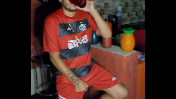 Play MP4 - O Flamenguista Apertado Foi na Casa do Par&ccedil;a