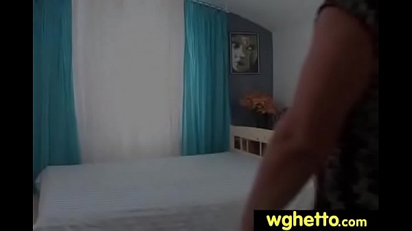 Nonton Milf Babe With Big Tits Gets Deep Dicking 7 thumbnail