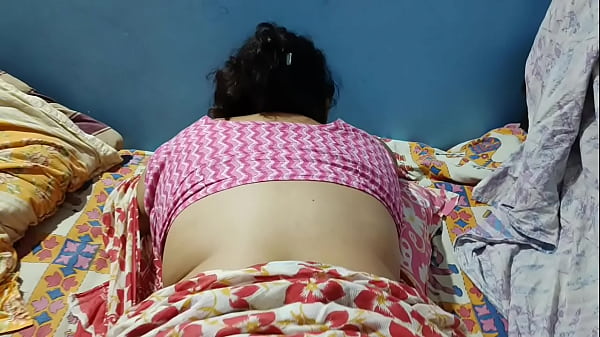 Indian Girl Priya Enjoyed in in Bed - Big Ass Housewife 