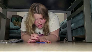 Nonton No Need To Get Stuck Under The Table With Such A Nice Big Ass thumbnail