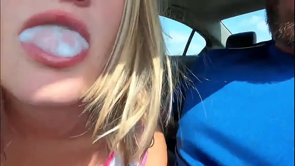 Old Man Picks Up Cheerleading Teen At The Public Park And Gets Head thumbnail