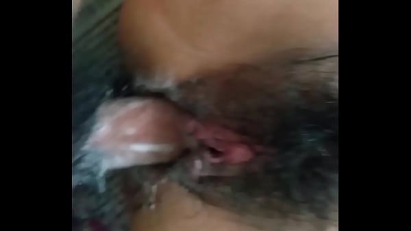 Chịch e m&aacute;y bay q9 ra nhiều nước 