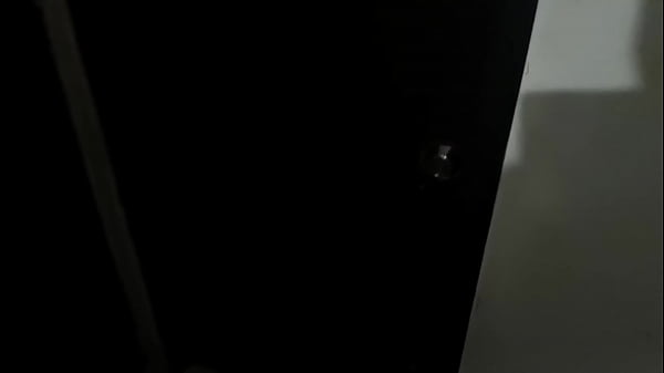 Play MP4 - amiga QUE ESTAS HACIENDO&quest; nada amigo cuidado no digas nada porque estoy muy desnuda