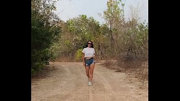 Nonton Public Walking And Beauty Flashing In Forest thumbnail