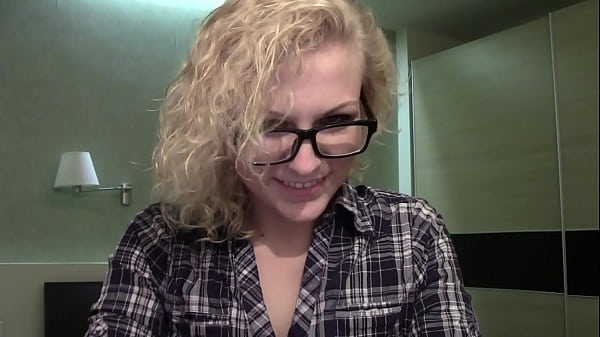 Attika C Y Haired Blonde & Tongue Piercing Webcam Chat Sfw thumbnail