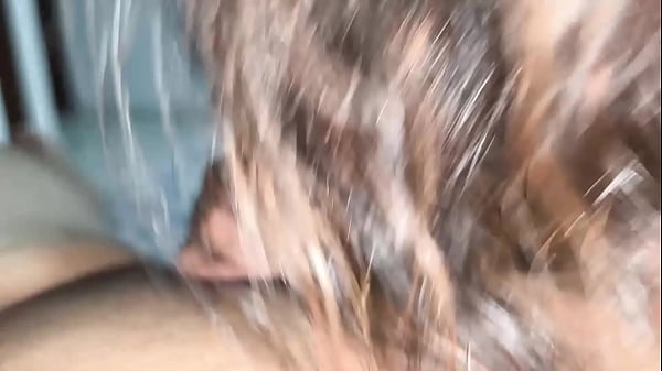 ATRAPO A LA VECINA CAMBIANDOSE DE ROPA TERMINO FOLLANDOLA 