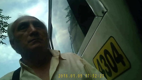 Milf culonaza en centro de lima