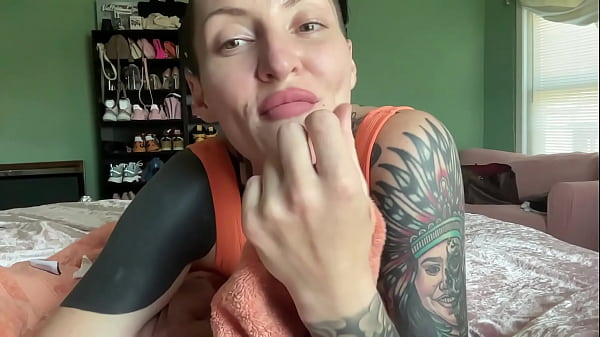 Working That_Throat And Twerking ThatAss