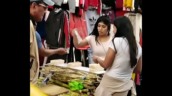 Sof&iacute;a la troncha pingas