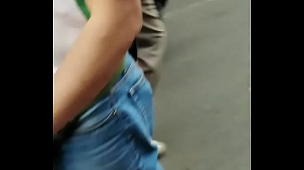 Sof&iacute;a la troncha pingas