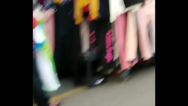 Sof&iacute;a la troncha pingas 