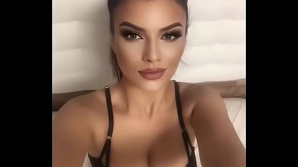 Nonton Rubbingmypussy thumbnail