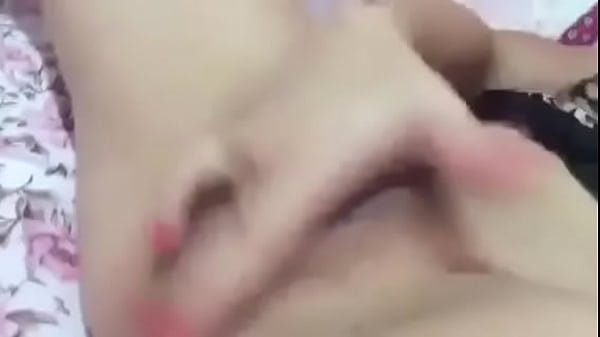 Nonton Le Gusta Masturbarse thumbnail