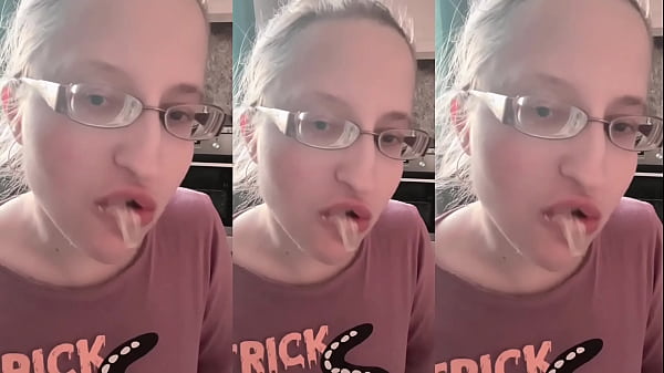 Big bubble gum blowing asmr sound effects listen in headphones 