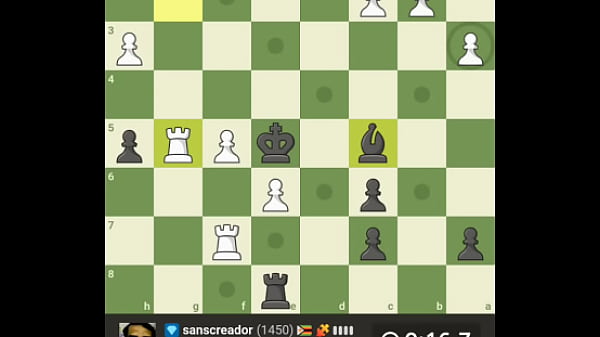 Estoy aburrido de la vida haci que decid&iacute; jugar un chess pero acabo perdiendo por tiempo y estaba mi rival mate en pocas jugadas as&iacute; que destruy&oacute; mi computador termina muy mal