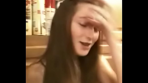 Nonton Hilo De Saliva thumbnail