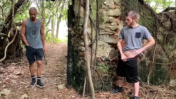 Play MP4 - Pega&ccedil;&atilde;o na Trilha no Rio de Janeiro&comma; Jottaeoficial