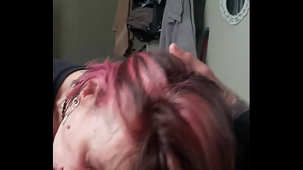 Play MP4 - HOT MILF loves to suck cock